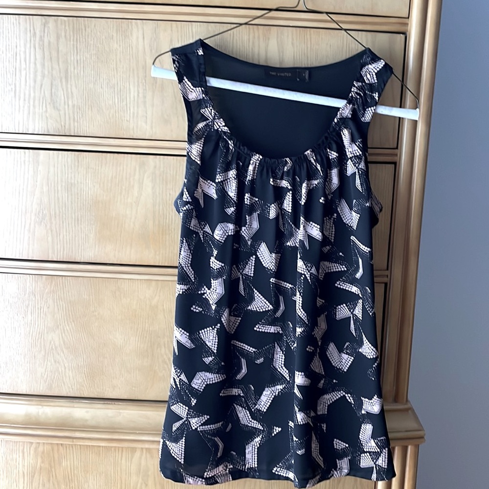 The Limited Top